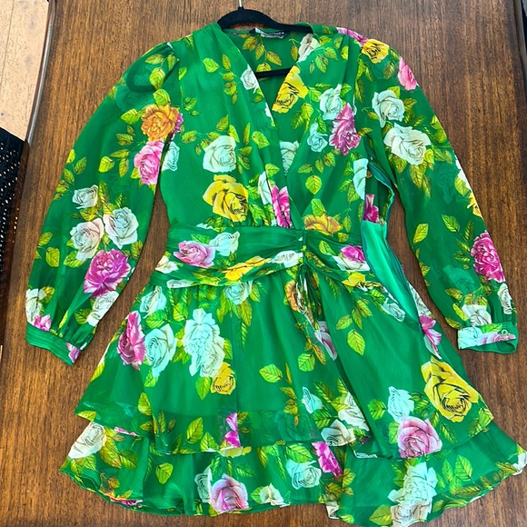 Zara Dresses & Skirts - Zara dress size M